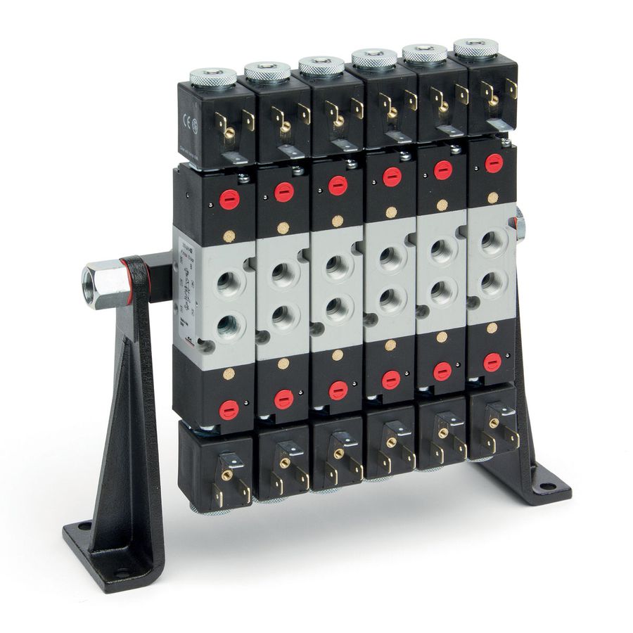 Valves and solenoid valves